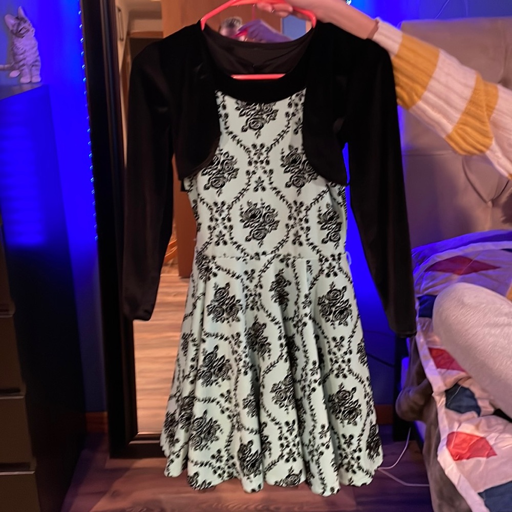 Beautees darling black and teal dress with sparkle. Size 12 youth girls
